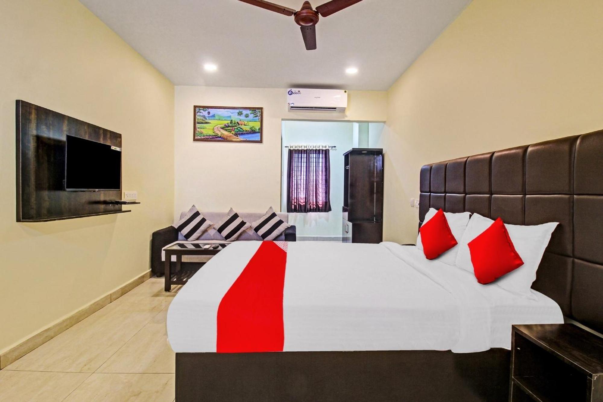 Super Hotel O Lakshmi Royal Inn Warangal Exteriér fotografie